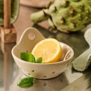 Ceramic Berry Bowl