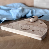 Wooden Cheeseboard with Mouse