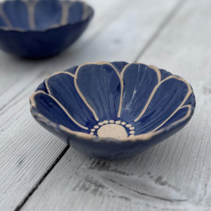 Navy Flower Bowl Mini