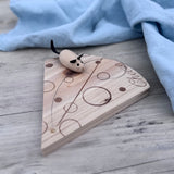 Wooden Cheeseboard with Mouse