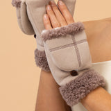 Cosy Mittens in Oat