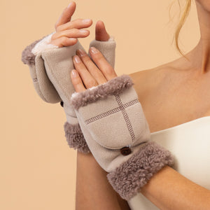 Cosy Mittens in Oat