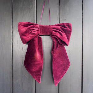 Velvet Door Bow in Berry