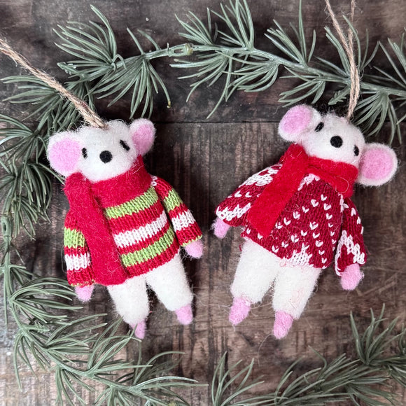 Felt Mouse in Jumper