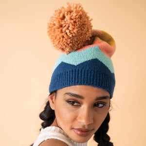 Zigzag Bobble Hat in Seaside