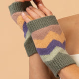Zigzag Wristwarmers in Forest