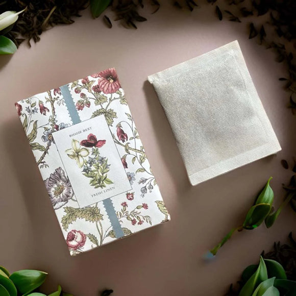 Scented Wardrobe Sachet in Fresh Linen