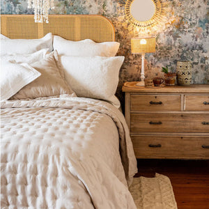 Portofino Beadspread in Oatmeal 250x260cm
