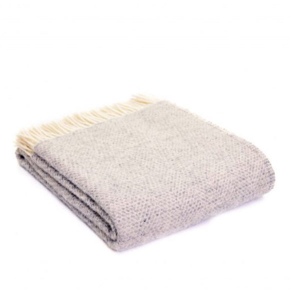 Wool Throw, Wool Throws, Wool Throw Blanket, Wool Blankets, Wool Throws UK, Wool Throws for sale, Wool Throws for sofas, Wool Throw Blanket UK, Wool Throws Made in UK, Washable Wool Throw, Wool Throws Grey, Picnic Rug